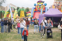 Letni Festiwal Zabawy oraz Holi Święto Kolorów. 