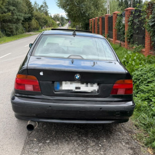 Dożywotni zakaz prowadzenia wszelkich pojazdów mechanicznych dla 19-latka. Pomógł monitoring