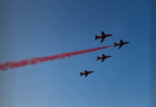Rozpoczęły się odloty z  Air Show. Lotnisko Warszawa-Radom uruchomiane z ograniczeniami