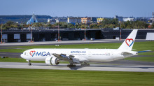 Boeing 777-300ER należący do Mavi Gök Airlines był pierwszym samolotem tego typu obsłużonym na Lotni