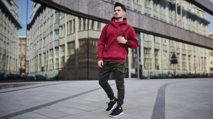 Przegląd bluz męskich na zimę – jaki model skradnie Twoje serce?