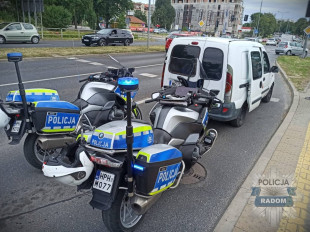 Kierowca uchylił szybę i to wystarczyło policjantom