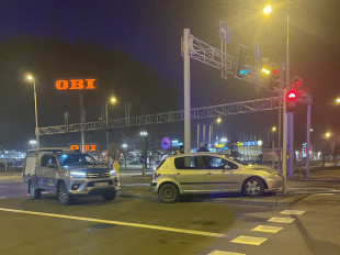 Kolizja na skrzyżowaniu Wernera z Szarych Szeregów [FOTO]