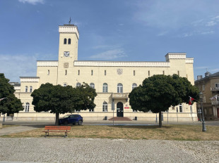 Fundusze z KPO dla Radomia, dokapitalizowanie MOSiR. Sesja Rady Miejskiej [TRANSMISJA NA ŻYWO]