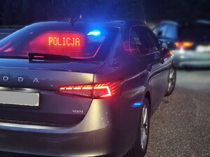 24-latek nagminni driftował swoim BMW. Mieszkańcy mieli tego dość