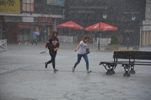 Oberwanie chmury w Radomiu [ZDJĘCIA]