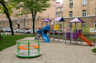 Nowy plac zabaw na radomskich Plantach