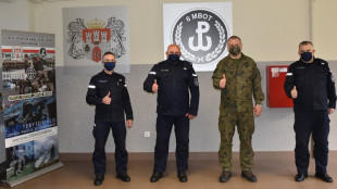 Patrole radomskiej policji wspieranej przez żołnierzy WOT