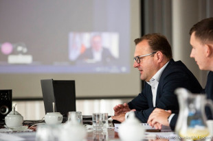 Zgodnie z wypowiedzią radnego Podlewskiego, nie powinniśmy spodziewać się referendum ws. odwołania p