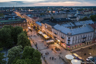 Ruszają konsultacje ws. propozycji ograniczenia nocnej sprzedaży alkoholu
