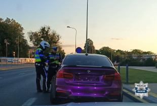 Driftował przed Galerią Słoneczną. Stracił prawo jazdy