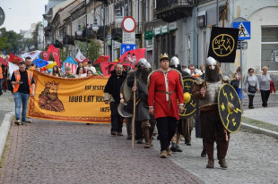 Marsz tysiąca radomian na tysiąclecie Królestwa Polskiego