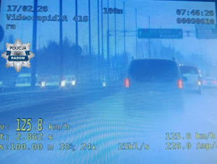 Pędził jak szalony Aleją Wojska Polskiego. Słono go to będzie kosztowało