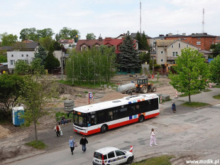 Trwa przebudowa pętli autobusowych na Pruszakowie i Zamłyniu [FOTO]