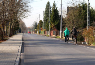 Koniec przebudowy drogi powiatowej pod Radomiem [FOTO]