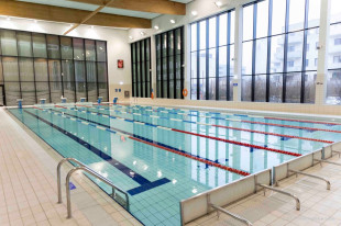 Basen Fala. Pływalnia przy Galerii Słonecznej ponownie otwarta