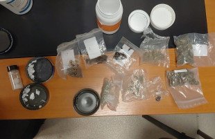 Marihuana, mefedron, haszysz... 17-latka i 23-latek zatrzymani za posiadanie narkotyków