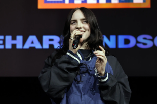 Billie Eilish - Hit Me Hard And Soft w Kinie Elektrownia w Radomiu