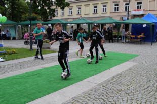 Młodzi piłkarze Radomiaka często biorą udział w imprezach charytatywnych i rekreacyjnych na terenie 
