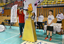 Szkolna Olimpiada w hali MOSiR