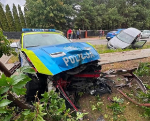 Wypadek z udziałem dwóch aut w Milejowicach