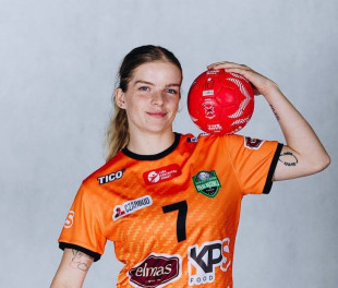 Aleksandra Głuszko zostaje w ELMAS - KPS APR