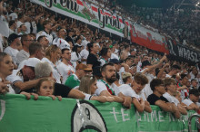 Doping kibiców podczas meczu Legii z Radomiakiem