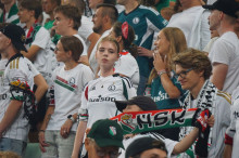 Doping kibiców podczas meczu Legii z Radomiakiem