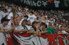 Doping kibiców podczas meczu Legii z Radomiakiem