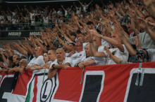 Doping kibiców podczas meczu Legii z Radomiakiem
