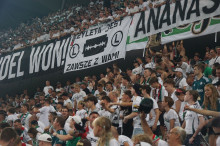 Doping kibiców podczas meczu Legii z Radomiakiem