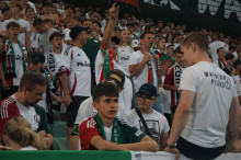 Doping kibiców podczas meczu Legii z Radomiakiem