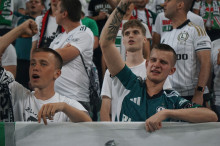 Doping kibiców podczas meczu Legii z Radomiakiem