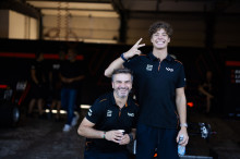 Aleksander Ruta punktuje w Formule 4 we Włoszech