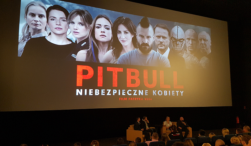 Http All Player Pl Pitbull Niebezpi - Cukier i Zuza. Gwiazdy filmu ''Pitbull. Niebezpieczne kobiety'' na