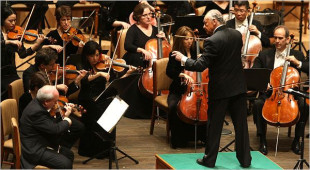 Na filharmonię poczekamy