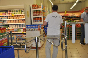 Zakupowe ostatki. Zobacz jak czynne są hipermarkety