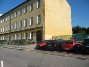 Kontrowersje wokół propozycji zagospodarowania budynku po PSP 8