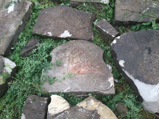 Macewy zostaną zniszczone? Port Lotniczy Radom zaprzecza