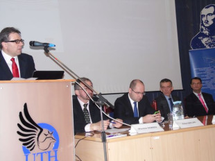 Forum Dyskusyjne Parlamentu Europejskiego. Radomska debata rzeczowa, polemiczna, męska (aktualizacja, zdjęcia)