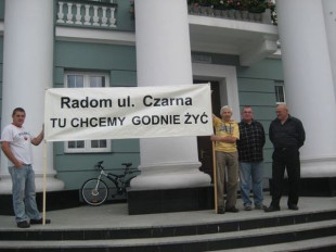 Światełko w tunelu dla mieszkańców ulicy Czarnej. Wojewoda przekazał grunt miastu