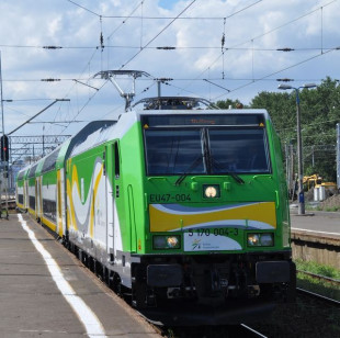 Koleje Mazowieckie wprowadzą nowe formy sprzedazy blietów. Przez biletomaty i Internet