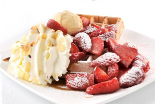 Wolisz gofra z bananami czy truskawkami? W Lodomanii oba są pyyyszne! [KLIKNIJ I WYGRAJ]