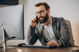 Executive Search – kiedy warto skorzystać z usług headhuntera?