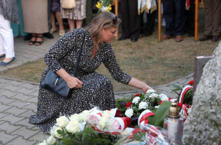 Aleksandra Lorenz, siostrzenicą księdza Kotlarza