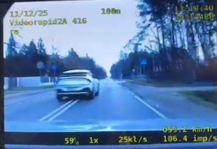 Wyprzedził radiowóz przed przejściem dla pieszych