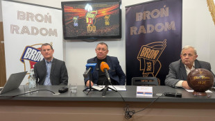 Od lewej: Jacek Jaśkiewicz, Tomasz Dziubiński, Jan Panek