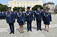 Święto Policji w Radomiu. Były kwiaty, odznaczenia i awanse