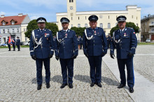 Święto Policji w Radomiu. Były kwiaty, odznaczenia i awanse