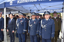 Święto Policji w Radomiu. Były kwiaty, odznaczenia i awanse